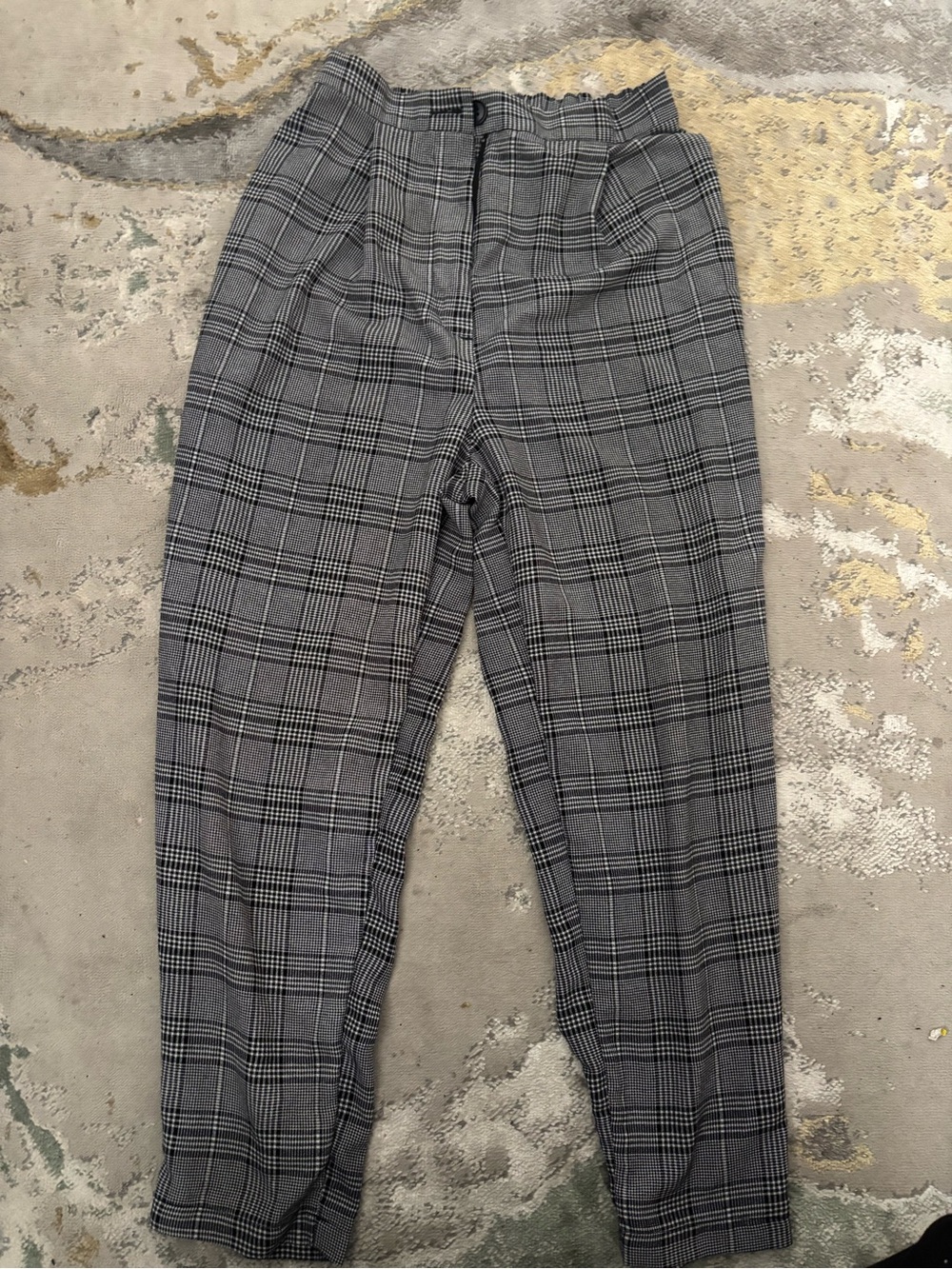 H&M Black and White Houndstooth Elastic Waist Pants